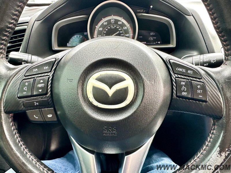2015 Mazda Mazda3 i Touring   - Photo 17 - Hillsboro, OR 97123