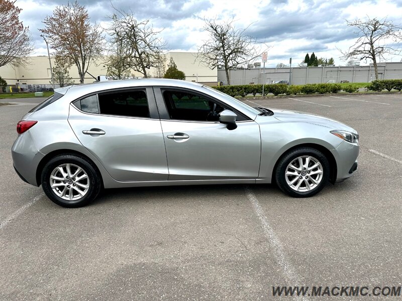 2015 Mazda Mazda3 i Touring   - Photo 7 - Hillsboro, OR 97123