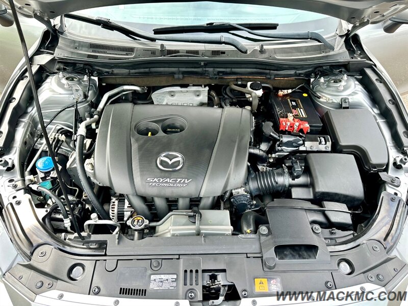2015 Mazda Mazda3 i Touring   - Photo 23 - Hillsboro, OR 97123