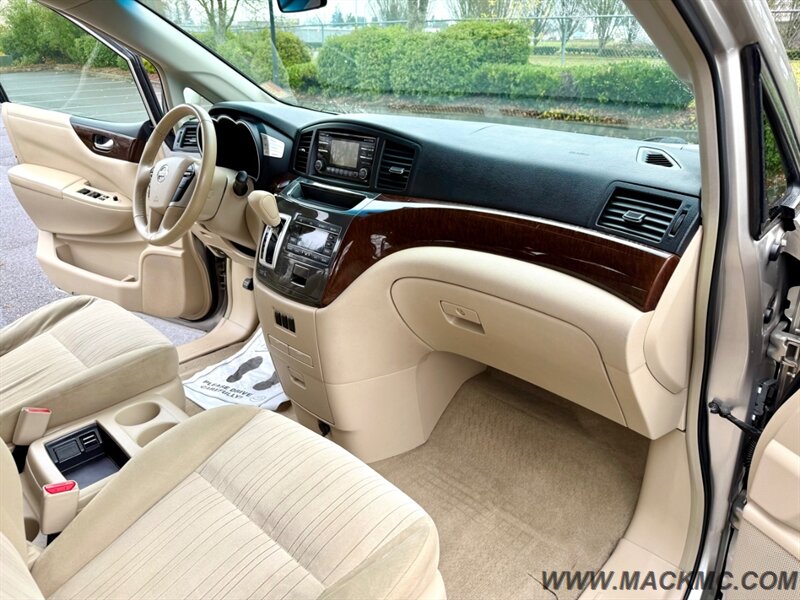 2012 Nissan Quest 3.5 SV 7-Passenger  2-owners Low Miles  