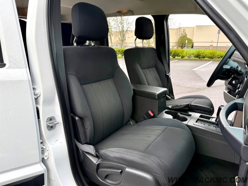 2012 Jeep Liberty Sport 4X4 93k Low Miles 21-MPG   - Photo 15 - Hillsboro, OR 97123