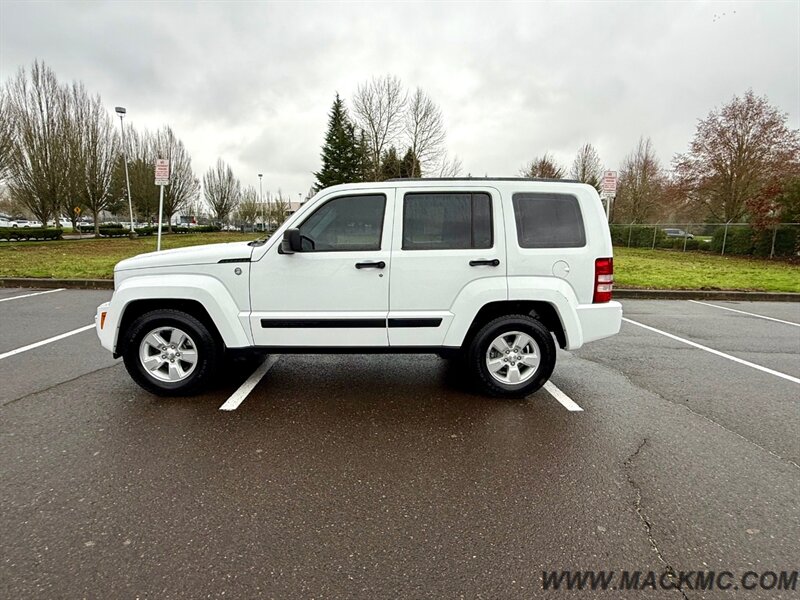 2012 Jeep Liberty Sport 4X4 93k Low Miles 21-MPG   - Photo 3 - Hillsboro, OR 97123