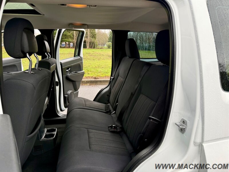 2012 Jeep Liberty Sport 4X4 93k Low Miles 21-MPG   - Photo 17 - Hillsboro, OR 97123