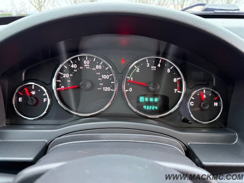 2012 Jeep Liberty Sport 4X4 93k Low Miles 21-MPG   - Photo 11 - Hillsboro, OR 97123