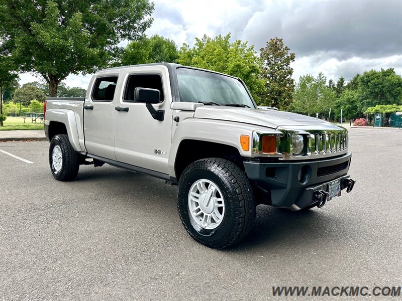 2009 Hummer H3T 4X4 Low Miles New Tires Fresh Service   - Photo 5 - Hillsboro, OR 97123