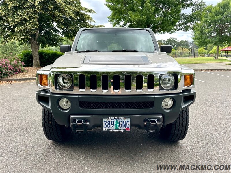 2009 Hummer H3T 4X4 Low Miles New Tires Fresh Service   - Photo 4 - Hillsboro, OR 97123