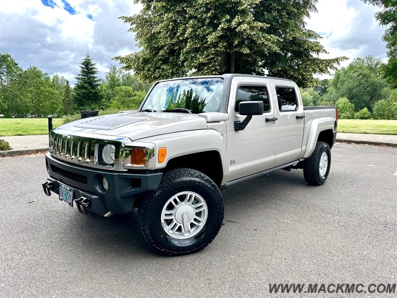 2009 Hummer H3T 4X4 Low Miles New Tires Fresh Service   - Photo 3 - Hillsboro, OR 97123