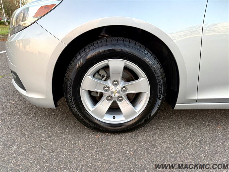 2013 Chevrolet Malibu LS 39K Low Miles New tires 34-MPG - Photo 10 - Hillsboro, OR 97123