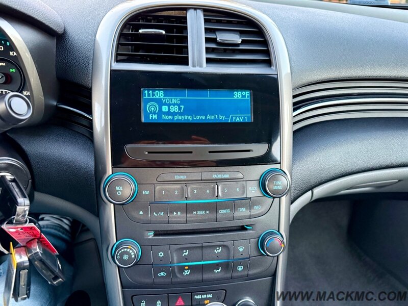2013 Chevrolet Malibu LS 39K Low Miles New tires 34-MPG - Photo 14 - Hillsboro, OR 97123