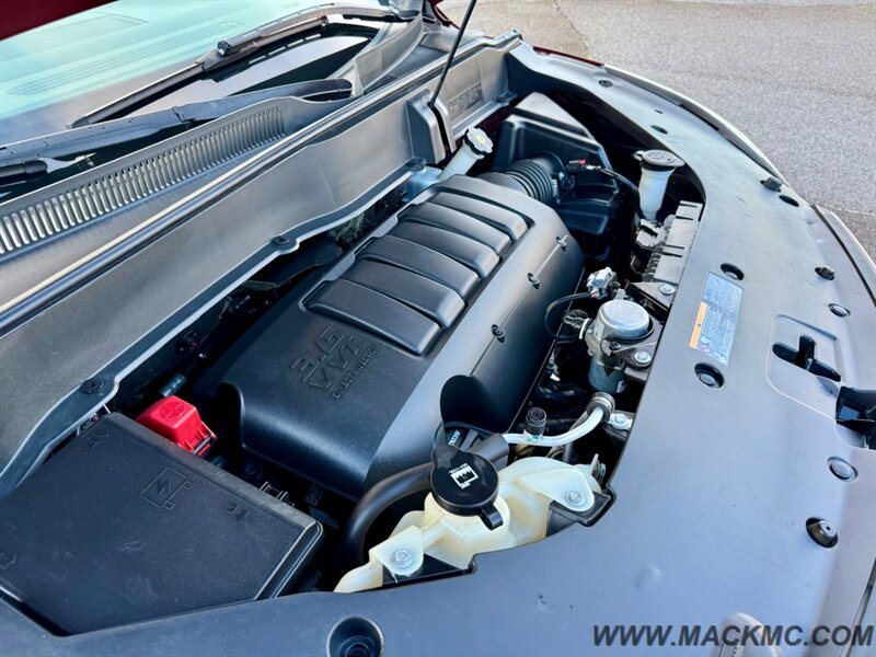 2015 Buick Enclave Premium low Miles 3Rd Row Captian Chairs AWD   - Photo 25 - Hillsboro, OR 97123