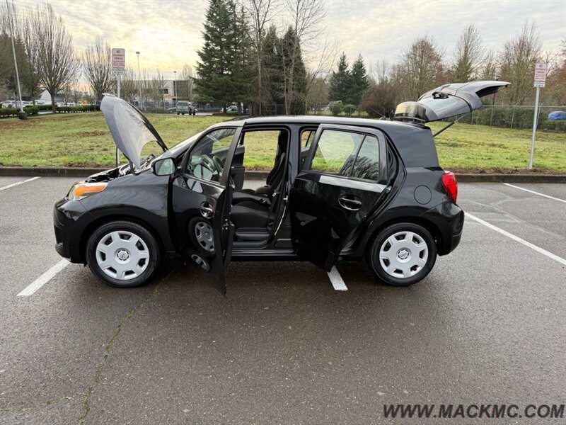 2011 Scion xD Automatic 85K Low Miles hatchback 33-MPG   - Photo 23 - Hillsboro, OR 97123