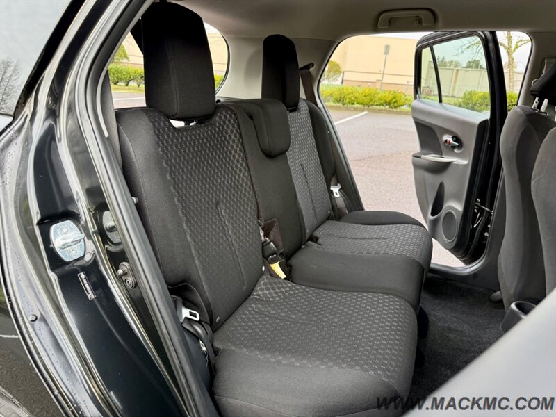 2011 Scion xD Automatic 85K Low Miles hatchback 33-MPG   - Photo 16 - Hillsboro, OR 97123