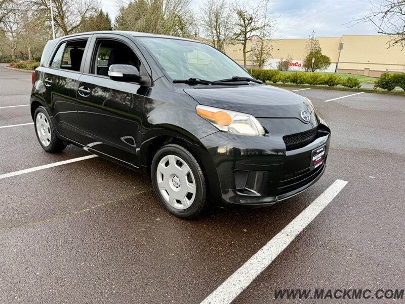 2011 Scion xD Automatic 85K Low Miles hatchback 33-MPG   - Photo 4 - Hillsboro, OR 97123