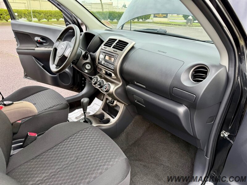 2011 Scion xD Automatic 85K Low Miles hatchback 33-MPG   - Photo 2 - Hillsboro, OR 97123