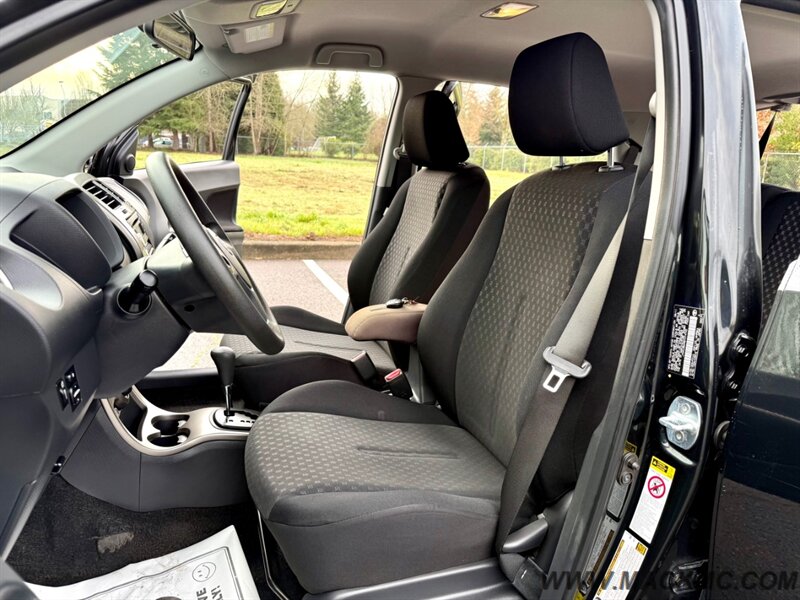 2011 Scion xD Automatic 85K Low Miles hatchback 33-MPG   - Photo 13 - Hillsboro, OR 97123