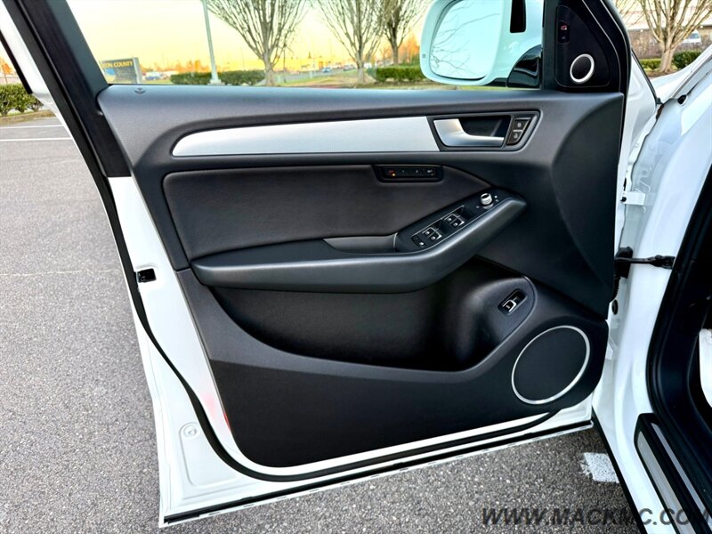2017 Audi Q5 2.0T quattro Premium Loaded Pano Roof Heated Seats   - Photo 28 - Hillsboro, OR 97123