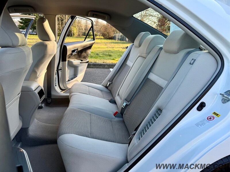 2012 Toyota Camry Hybrid LE 1 Owner 39MPG   - Photo 16 - Hillsboro, OR 97123