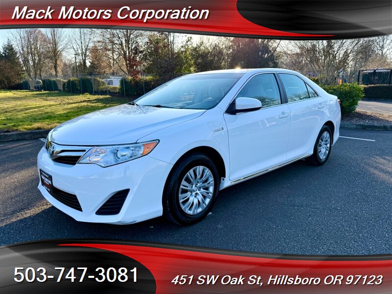 2012 Toyota Camry Hybrid LE 1 Owner 39MPG  