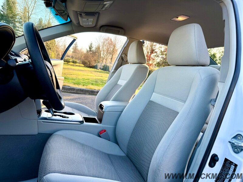 2012 Toyota Camry Hybrid LE 1 Owner 39MPG   - Photo 13 - Hillsboro, OR 97123