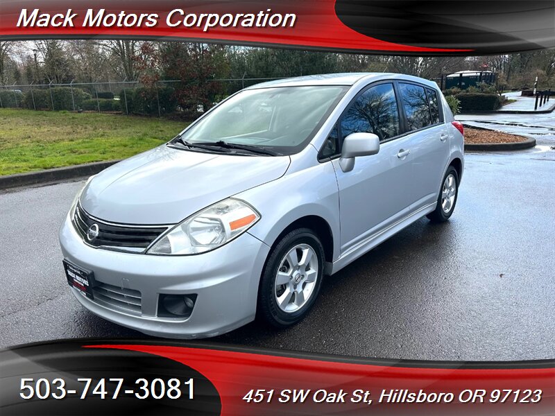 2011 Nissan Versa SL