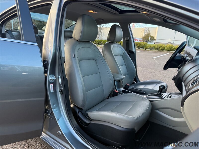 2015 Kia Forte EX Leather Back Up camera 36-MPG   - Photo 17 - Hillsboro, OR 97123