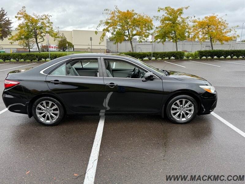2015 Toyota Camry XLE AWD 90K Low Miles Loaded   - Photo 6 - Hillsboro, OR 97123