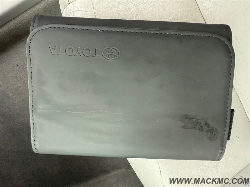 2015 Toyota Camry XLE AWD 90K Low Miles Loaded   - Photo 28 - Hillsboro, OR 97123