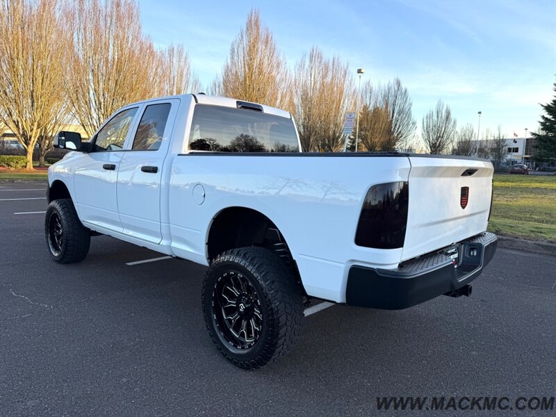 2018 RAM 1500 4x4 Lifted Rough Country Kit 35'S MTs - Photo 10 - Hillsboro, OR 97123
