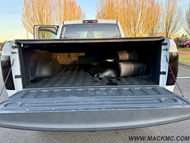 2018 RAM 1500 4x4 Lifted Rough Country Kit 35'S MTs - Photo 28 - Hillsboro, OR 97123