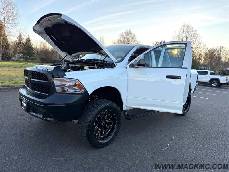 2018 RAM 1500 4x4 Lifted Rough Country Kit 35'S MTs - Photo 32 - Hillsboro, OR 97123