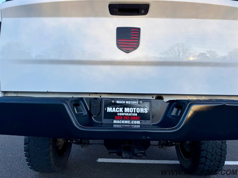 2018 RAM 1500 4x4 Lifted Rough Country Kit 35'S MTs - Photo 26 - Hillsboro, OR 97123