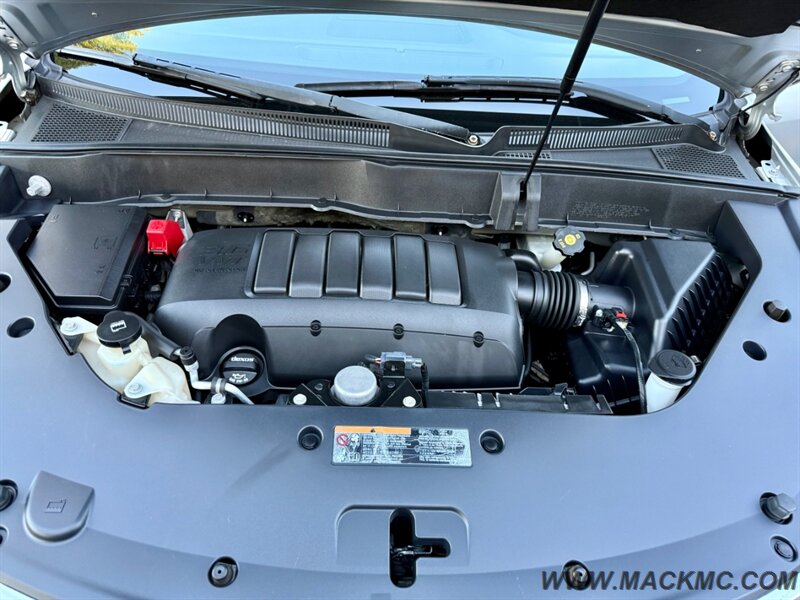 2016 Chevrolet Traverse LT 3Rd Row Seating Leather Back Up cam   - Photo 20 - Hillsboro, OR 97123