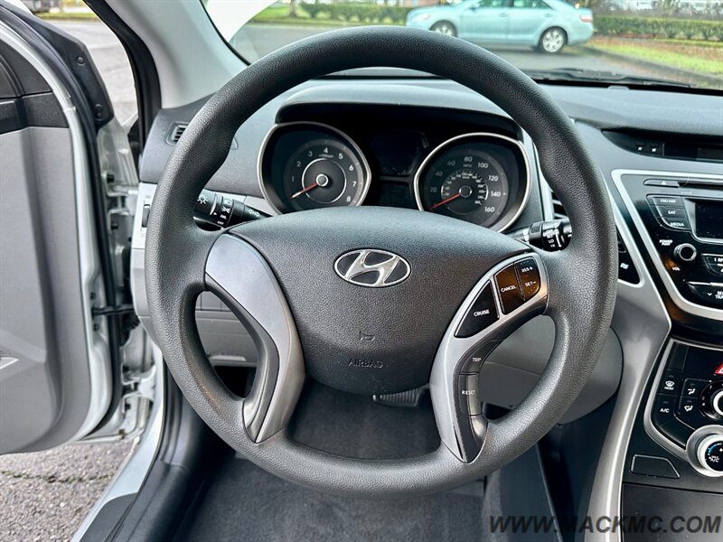 2016 Hyundai ELANTRA SE   - Photo 13 - Hillsboro, OR 97123