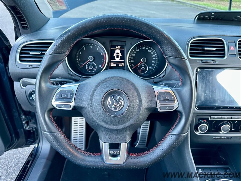 2012 Volkswagen GTI Base PZEV   - Photo 11 - Hillsboro, OR 97123