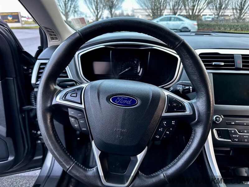 2016 Ford Fusion SE   - Photo 13 - Hillsboro, OR 97123