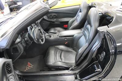 2003 Chevrolet Corvette   - Photo 22 - Carver, MA 02330