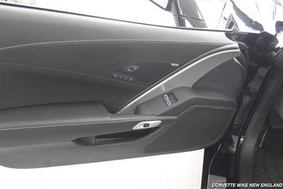 2016 Chevrolet Corvette Stingray Z51   - Photo 33 - Carver, MA 02330