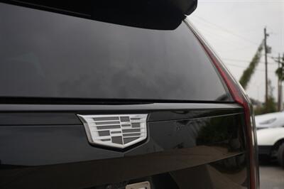 2023 Cadillac Escalade-V   - Photo 11 - San J Uan, TX 78589