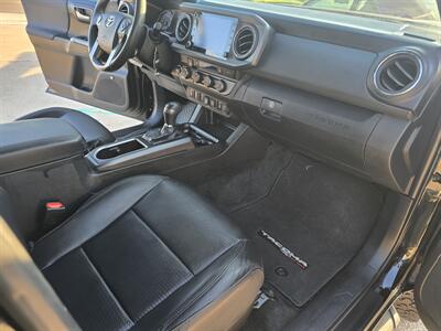 2023 Toyota Tacoma SR V6   - Photo 32 - San Juan, TX 78589