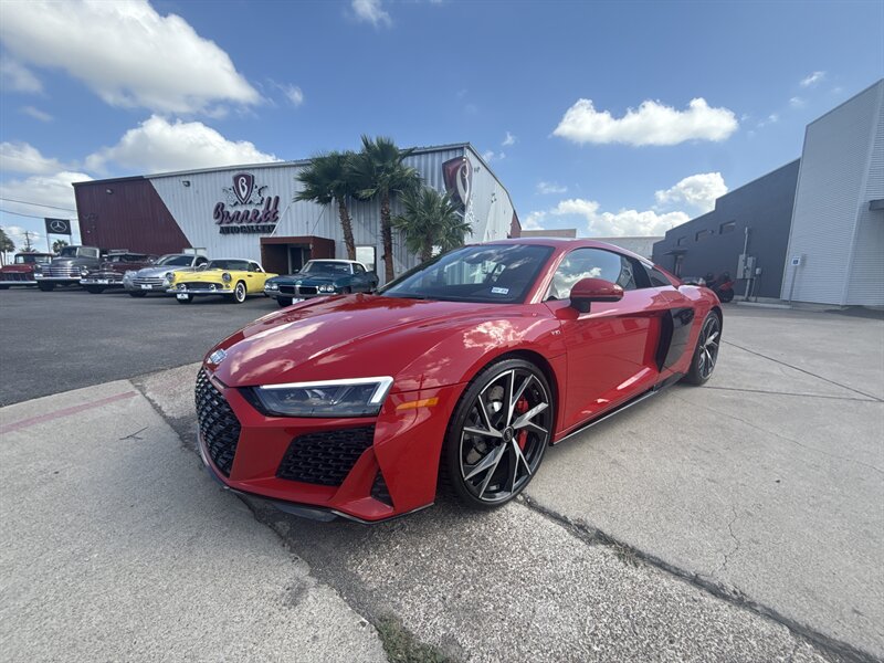 2023 Audi R8 5.2 V10 performance   - Photo 1 - San Juan, TX 78589