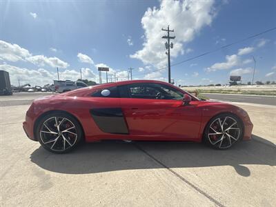 2023 Audi R8 5.2 V10 performance   - Photo 8 - San Juan, TX 78589