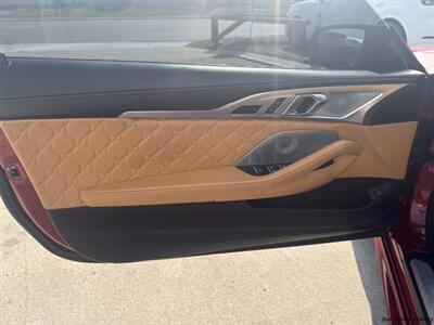 2020 BMW M8 CONV   - Photo 28 - San Juan, TX 78589