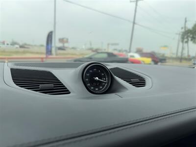2024 Porsche Cayenne S E-Hybrid Coupe   - Photo 40 - San Juan, TX 78589
