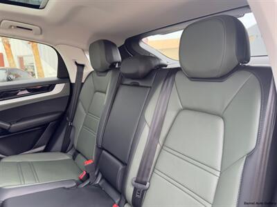 2024 Porsche Cayenne S E-Hybrid Coupe   - Photo 29 - San Juan, TX 78589