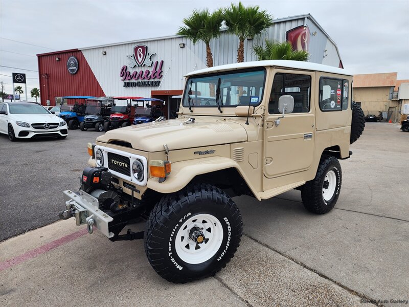 1982 Toyota FJ Cruiser 40   - Photo 1 - San Juan, TX 78589