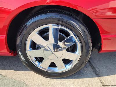 2002 Ford Thunderbird Deluxe   - Photo 25 - San Juan, TX 78589