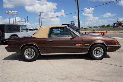 1981 Ford Mustang Ghia Convertible   - Photo 11 - San J Uan, TX 78589