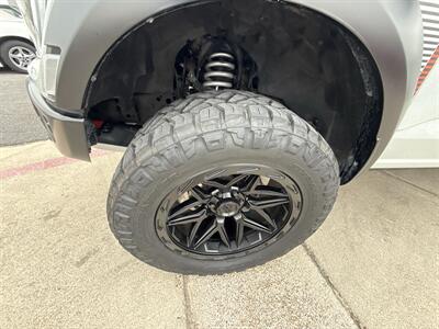 2023 Ford F-150 Raptor R   - Photo 12 - San Juan, TX 78589