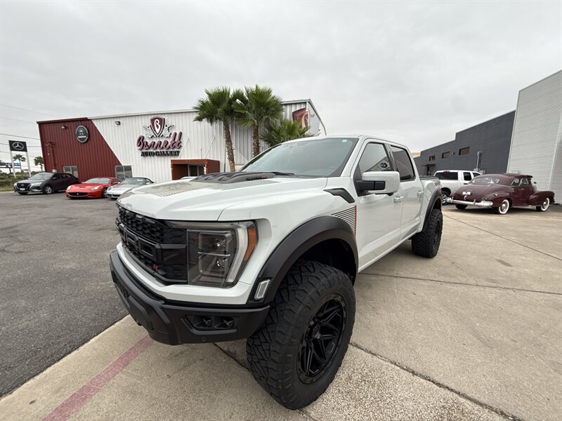 2023 Ford F-150 Raptor R   - Photo 1 - San Juan, TX 78589