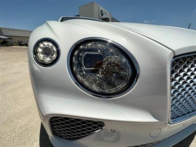 2020 Bentley Continental GTC V8   - Photo 19 - San J Uan, TX 78589